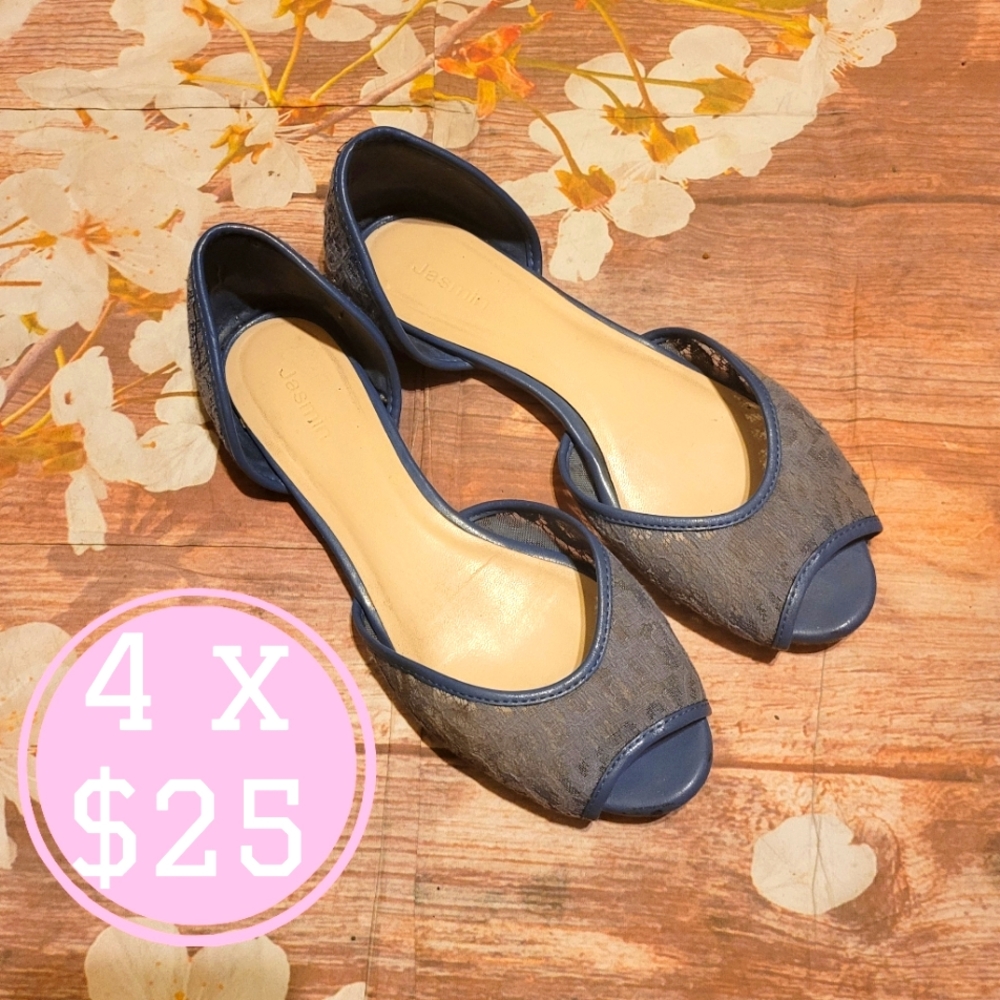 Jasmin blue flats sz 9.5